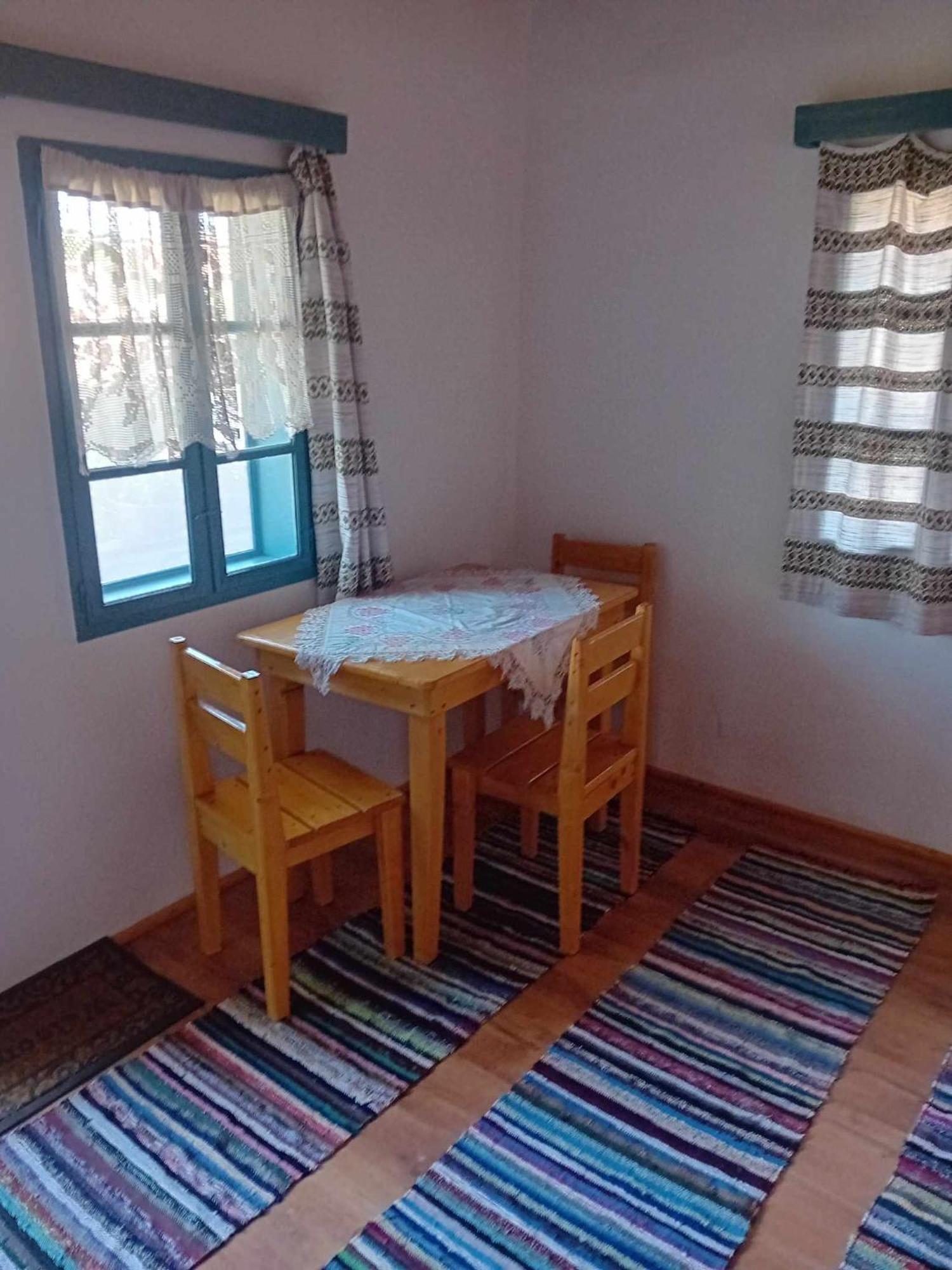 Biro Vendeghaz Hotell Sòvàrad Exteriör bild